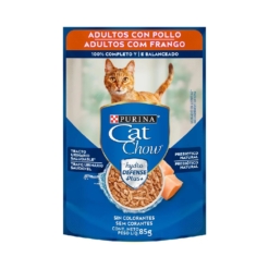 Catchow Pouch Adulto Pollo